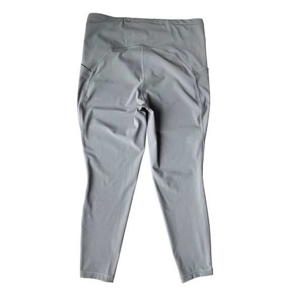 Lululemon Swift Speed High-Rise Tight 28"
Brushed Luxtreme - Picture 9 of 16